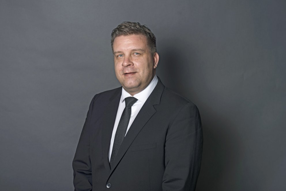Porträt Stefan Brunner, Corporate Sales Director bei Lyreco Switzerland AG (Foto: Selina Meier)